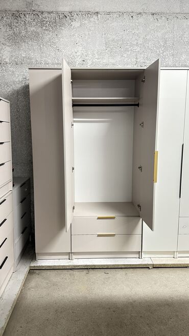 Шкафы для одежды: Шкаф для одежды, Новый, Прямой, ЛДСП — 6