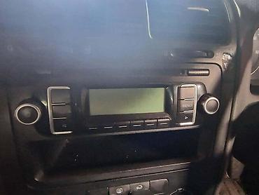trimer za nausnice: MULTIMEDIJA ZA VOLKSWAGEN GOLF 5 — 1