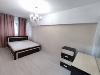 слаю комнату: 3 комнаты, 71 м², Индивидуалка, 7 этаж, Косметический ремонт