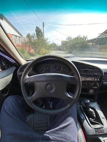 диска малибу: BMW 3 series: 1993 г., 2 л, Механика, Бензин, Седан — 7