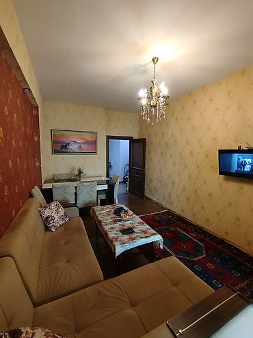 kreditle evler: Yeni Suraxanı, 3 otaqlı, Yeni tikili, m. Xalqlar Dostluğu, 74 kv. m — 2