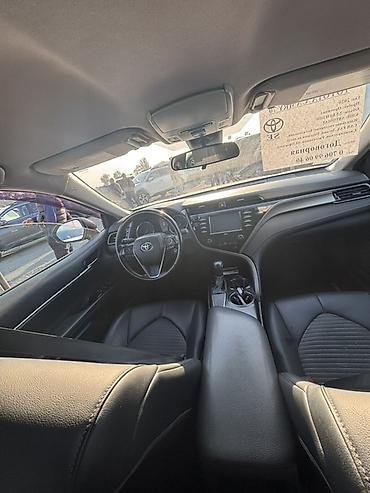 авто подголовник: Toyota Camry: 2020 г., 2.5 л, Автомат, Бензин, Седан — 3