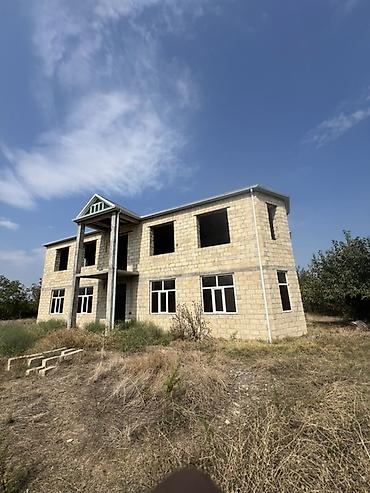 qalada satilan heyet evleri arenda az: Satış üçün torpaq sahəsi və yarımçıq tikili. - Ərazi: hündür daş — 4