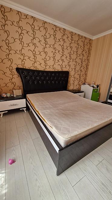 2 təknəfərlik çarpayı, 2 tumba, Komod, İşlənmiş lalafo.az -da 2 təknəfərlik çarpayı, 2 tumba, Komod, İşlənmiş
