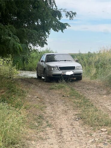 вариатор ауди: Audi A6: 1995 г., 2 л, Механика, Газ, Седан