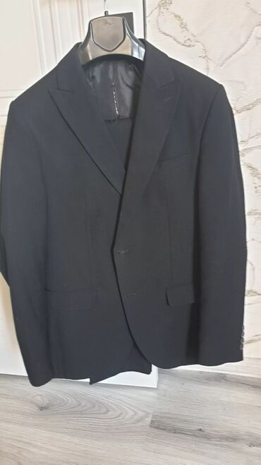 Kostyumlar: Kostyumlar — 18