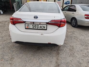 королла автомат: Toyota Corolla: 2017 г., 1.8 л, Автомат, Гибрид, Седан