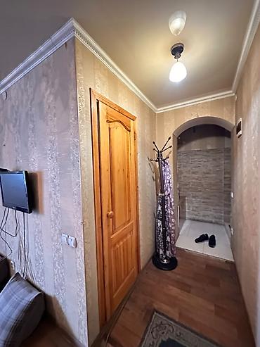 Продажа квартир: 1 комната, 32 м², ул. Боконбаева / Гоголя Индивидуалка, 2 этаж, Косметический ремонт — 6