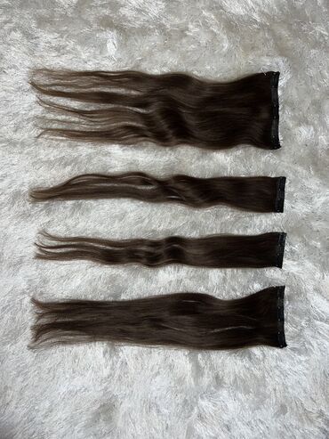 nadogradnja kose: Prirodna kosa na klipse 
Koriscena mesec dana 
placena 200e 
60cm
