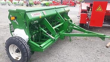 kotanlar traktor: Taxıl səpən . 22 saşnikli. Türkiyənin cox keyfiyyətli Özdöken — 3
