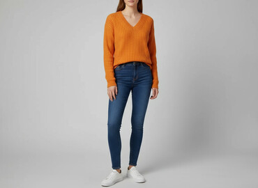 akryl sweter czy dobry: Beloved, Women`s sweater, size S