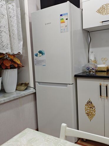 soyuducu dərin: Yeni 2 qapılı Bosch Soyuducu Satılır, rəng - Ağ