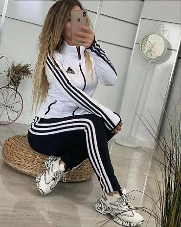 casio zeleni sat: Ženske komplet trenerke 
S, M, L, XL, XXL, 
Cena 3700 din — 2