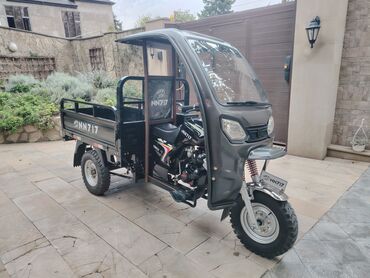 Motosikletlər: 150 sm3 — 12