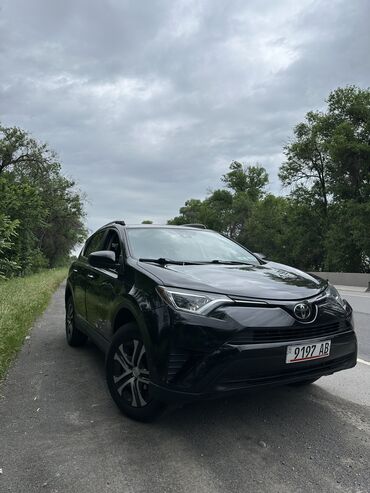 Toyota: Toyota RAV4: 2018 г., 2.5 л, Типтроник, Бензин, Внедорожник