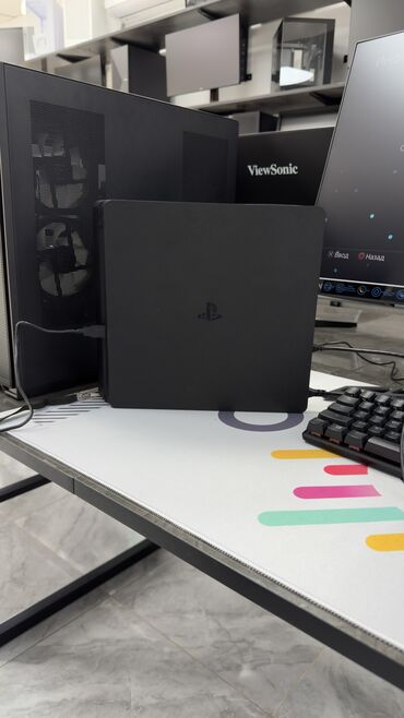 продам швейную машинку подольск бу: PS4 -slim +2 джойстика прошитая 
Все игры на фото 
Суюмбаева 159