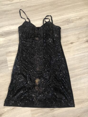 Dəstlər, kostyumlar: Qadın geyim dəsti – 4 məhsul 1) Qara dəri biker üslublu gödəkçə - — 5