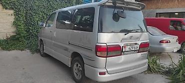 прадо prado: Toyota Regius: 2000 г., Автомат, Бензин, Минивэн — 3