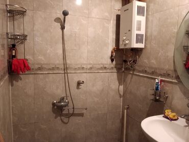 Uzunmüddətli kirayə mənzillər: Oglan otaq yoldasi axtarriq ev ecemide yerlesir evin her bir seraiti — 1