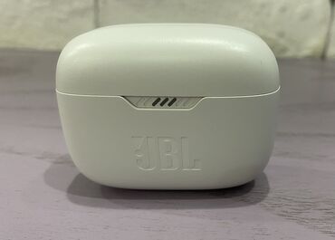 klarnet mikrofonu: JBL Tune Beam White Brend : JBL Rəng : White Bluetooth : 5.3
