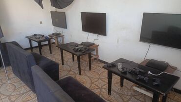 аренда земли под шиномонтаж: PlayStation 3 satılır.3 divan,3 jurnalni,25+ pult,1 ədəd Misir
