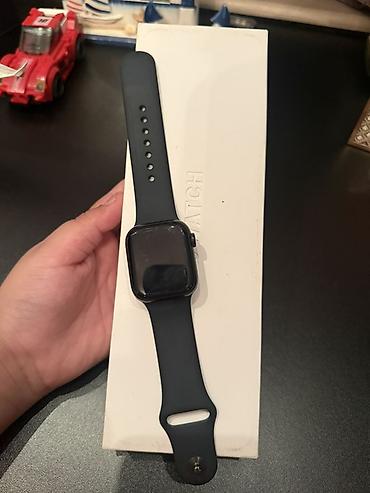 apple watch series 2: Apple Watch Series (alümkorpus, qara silikon kəmər)

9 series — 2