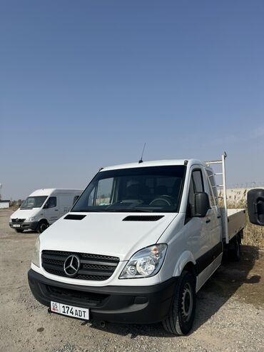 тойота эстима 3 5: Легкий грузовик, Mercedes-Benz, Дубль