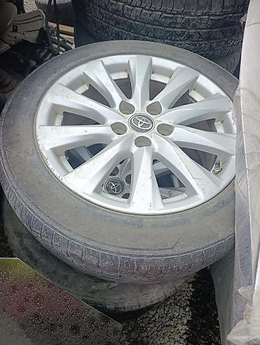 Литые Диски R 17 Toyota, Комплект, отверстий - 4, Б/у at lalafo.kg Литые Диски R 17 Toyota, Комплект, отверстий - 4, Б/у