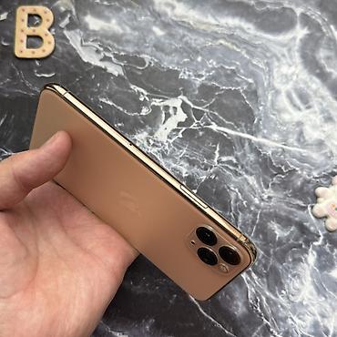 Apple iPhone: IPhone 11 Pro, Б/у, 256 ГБ, Чехол, 77 % — 9