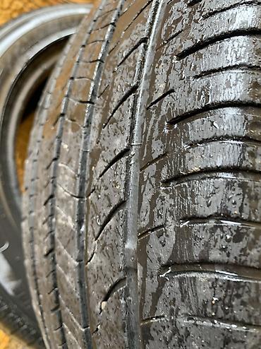 annaite: İşlənmiş Şin Annaite 215 / 50 / R 17 — 8