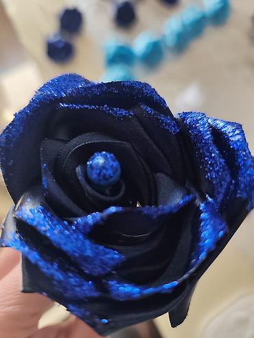 houseware: Ručni buketi od satenskih i organza cvetova - Ručno izrađeni — 4