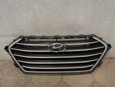 hyundai avante 2010: Решетка радиатора Hyundai 2018 г., Б/у, Оригинал