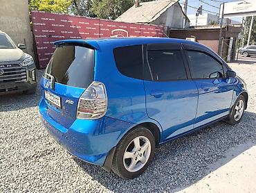 fit 2012: Honda Fit: 2003 г., 1.5 л, Вариатор, Бензин, Хэтчбэк — 3