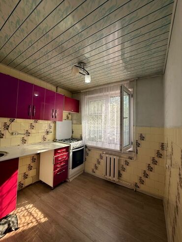продою дом бишкек: Продается квартира 10-мкр дом 6 Этажность : 2 из 4 Количество комнат