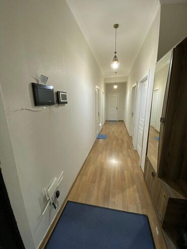 Uzunmüddətli kirayə mənzillər: Hövsan Mida 2. 4 otaqlı mənzil. Çıxarışlı mənzil. ofis haqqı 1% — 17