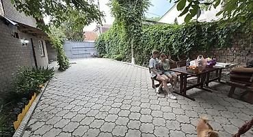 Продажа коттеджей и домов: Ахумбаева / Карла-Маркса Участок: 4,5 сотки Отопление: газовое Все — 1