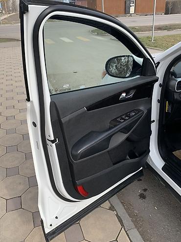 Kia: Kia Sorento: 2018 г., Кроссовер — 6