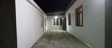 iki otaqli evlerin satisi: Bakı, Qaraçuxur qəs., 150 kv. m, 5 otaqlı, Kombi, Qaz, İşıq