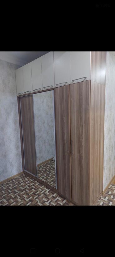 Kod 28 42 Mebil satilir 220 azn . Tam ideyal . Çox geniş kanfortlu