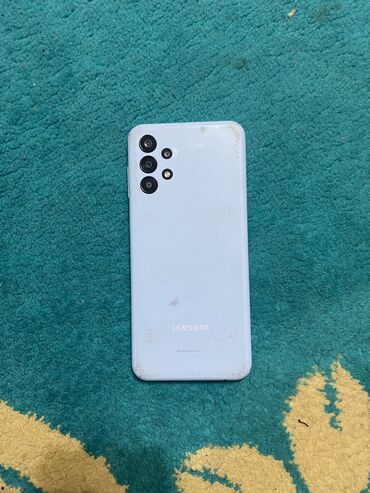 сломанные телефон: Samsung Galaxy A13, Колдонулган, 64 ГБ, түсү - Көгүлтүр