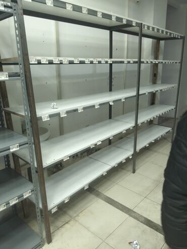 Rəf vitrinləri: Mağaza üçün metal rəf sistemləri - Material: möhkəm metal karkas — 4