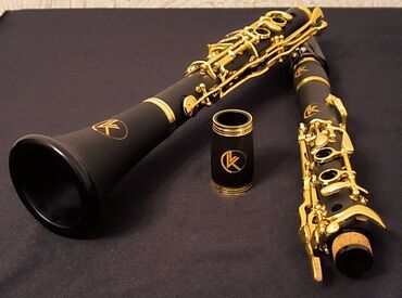Nəfəs alətləri: KZ MODEL EBONİT A KLARNET. TƏZƏ. ALƏT,İKİ BAÇONKA, MÜŞDÜY