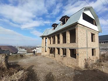 баня строим: Ош-Алай трасса 6 км Основные характеристики: - Материал стен — 1