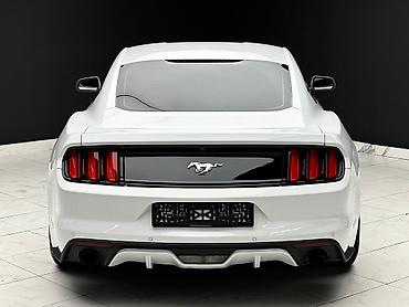 byd e6: Ford Mustang: 2016 г., 2.3 л, Автомат, Бензин, Купе — 2