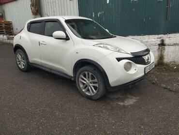 Nissan: Nissan Juke: 2011 г., 1.6 л, Механика, Бензин, Купе