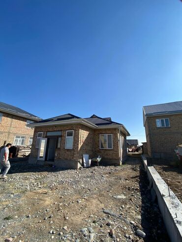 долгосрочная аренда домов сокулук: Дом, 70 м², 3 комнаты, Агентство недвижимости, Евроремонт