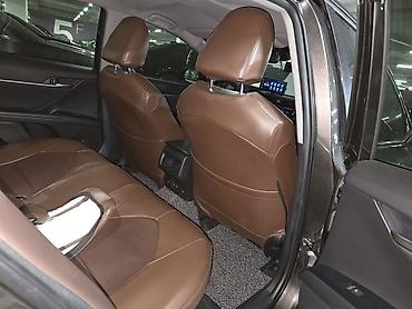5 115: Toyota Camry: 2021 г., 2.5 л, Автомат, Гибрид, Седан — 8