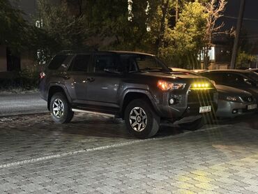 срочная продажа авто по низким ценам: Toyota 4Runner: 2019 г., 4 л, Автомат, Бензин, Внедорожник