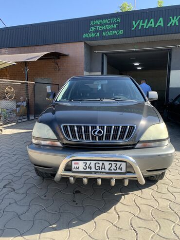 крыло лексус: Lexus RX: 2002 г., 3 л, Автомат, Газ, Внедорожник