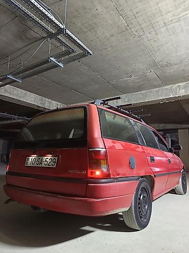 opel 1996: Opel Astra: 1.6 l | 1996 il 271000 km Universal — 5
